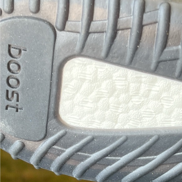 Adidas Yeezy 350 Boost non reflective Black Shoe Size Men’s 10. New w/o Box. - Picture 9 of 10